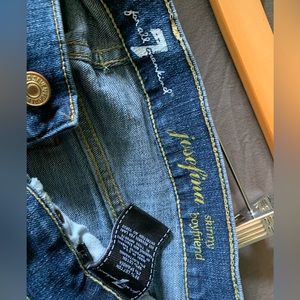 7 For All Man Kind: Josefina Skinny Boyfriend jeans. Size 27.